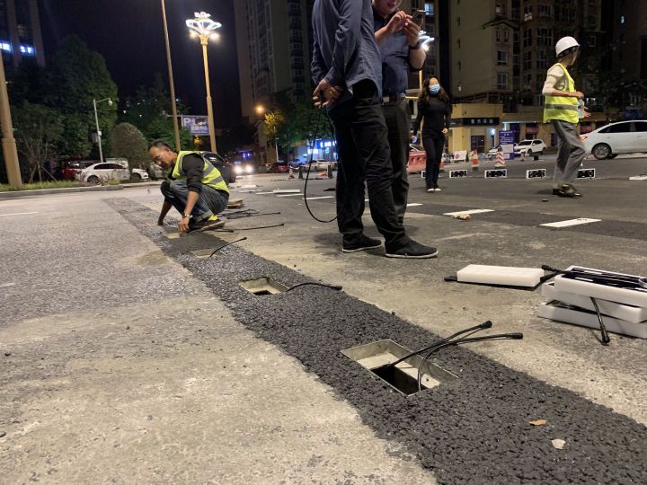 智慧斑馬線-施工現場